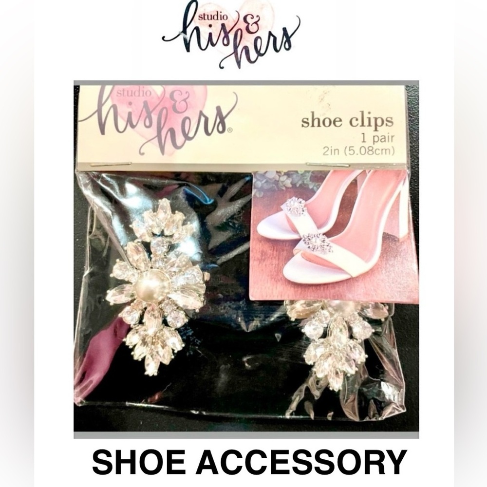 STUDIO HIS AND HERS Floral rhinestone 1pair Shoe Clips size 2in NWT